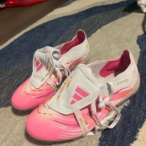 Adidas predator elite pink size 7.5